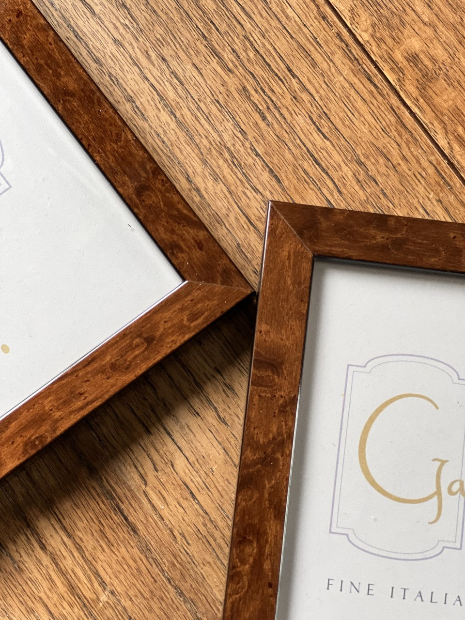 4x6 or 5x7 beautiful deep brown burled frame