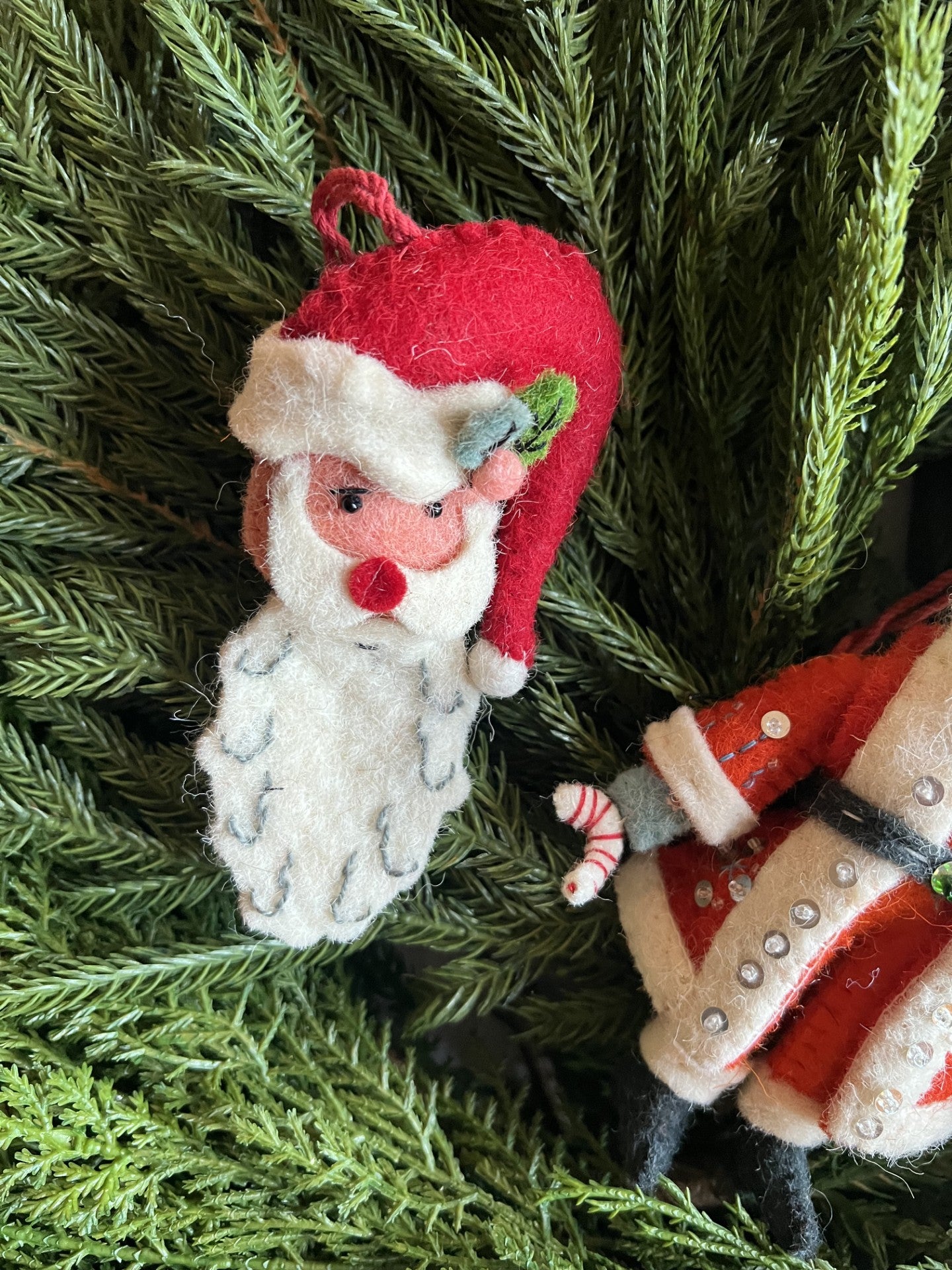 set/2 wool felt Santa ornaments