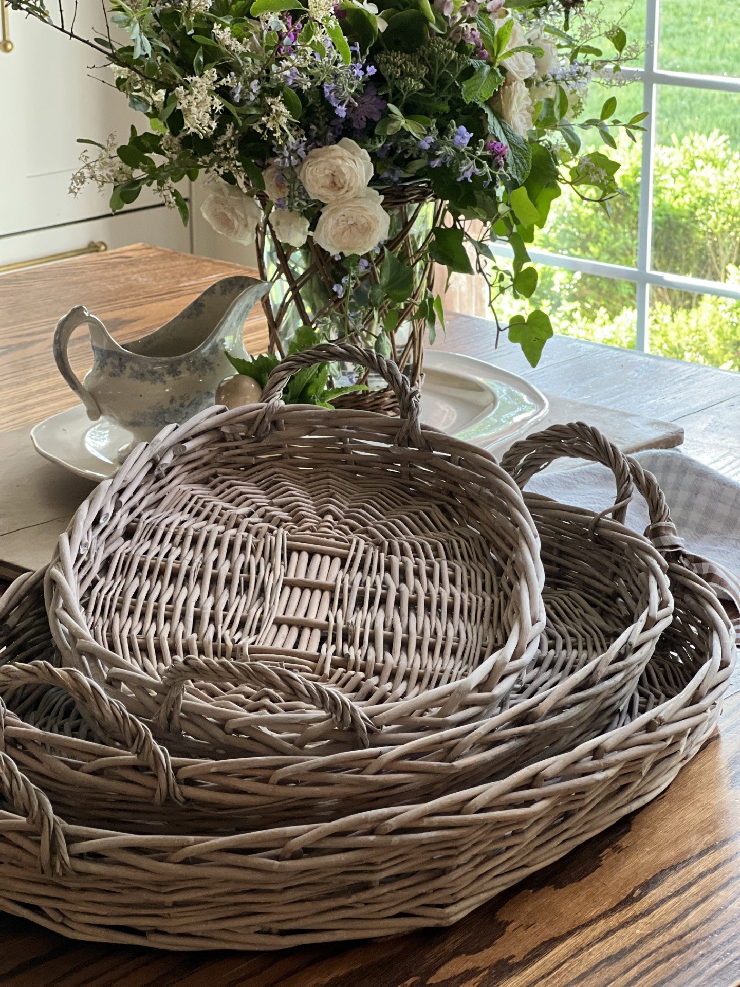 beautiful woven oval trays-set of 3