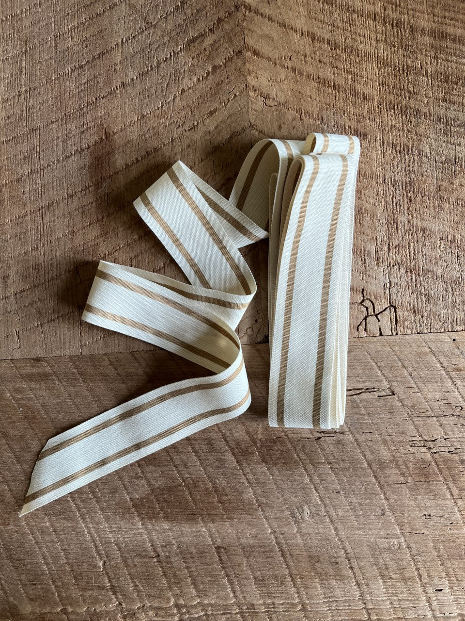 gorgeous gold stripe ribbon – Blessedmommahome