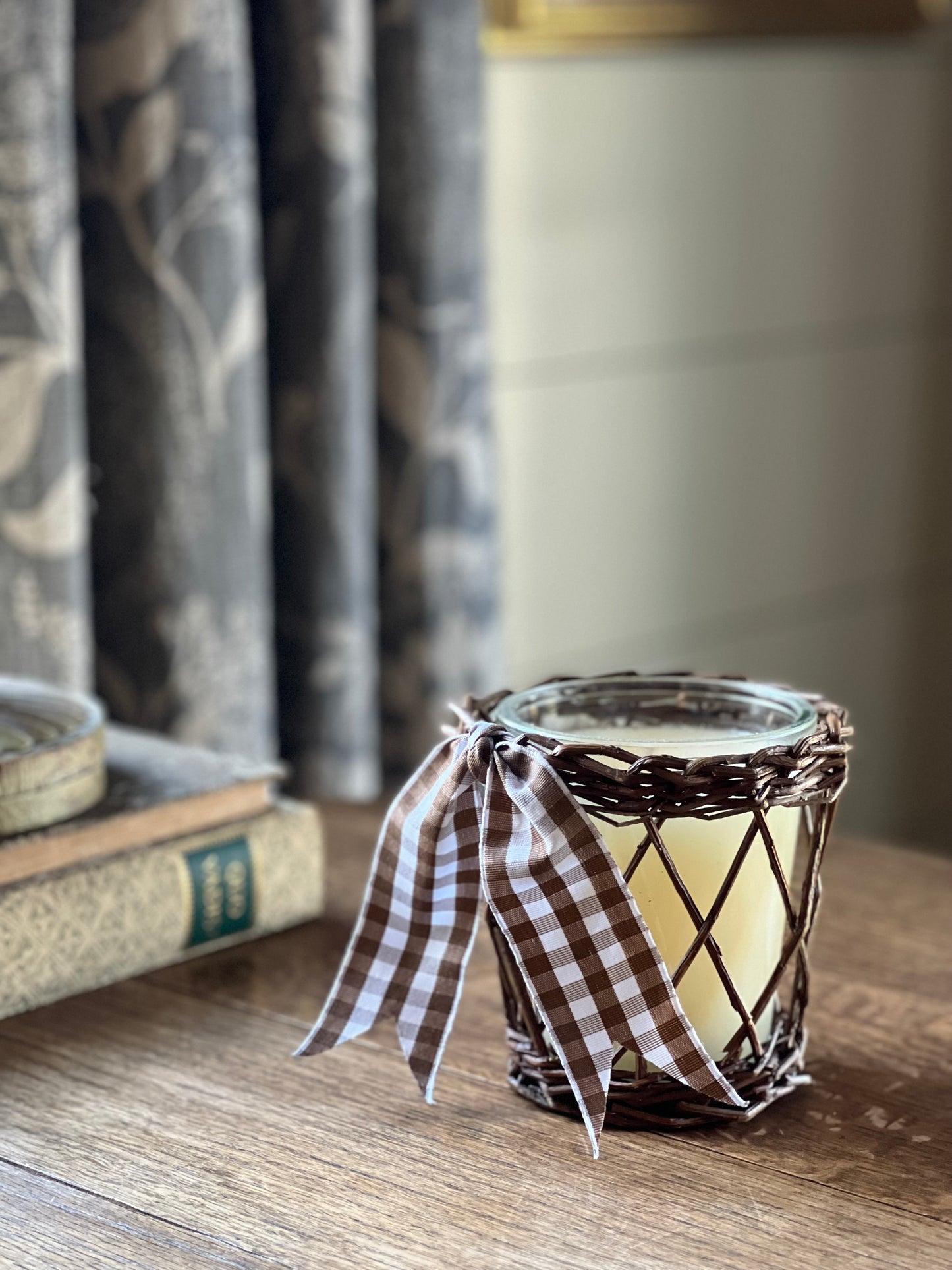 willow candle - home for the holidays, weathered oak, thai basil, sweet tea