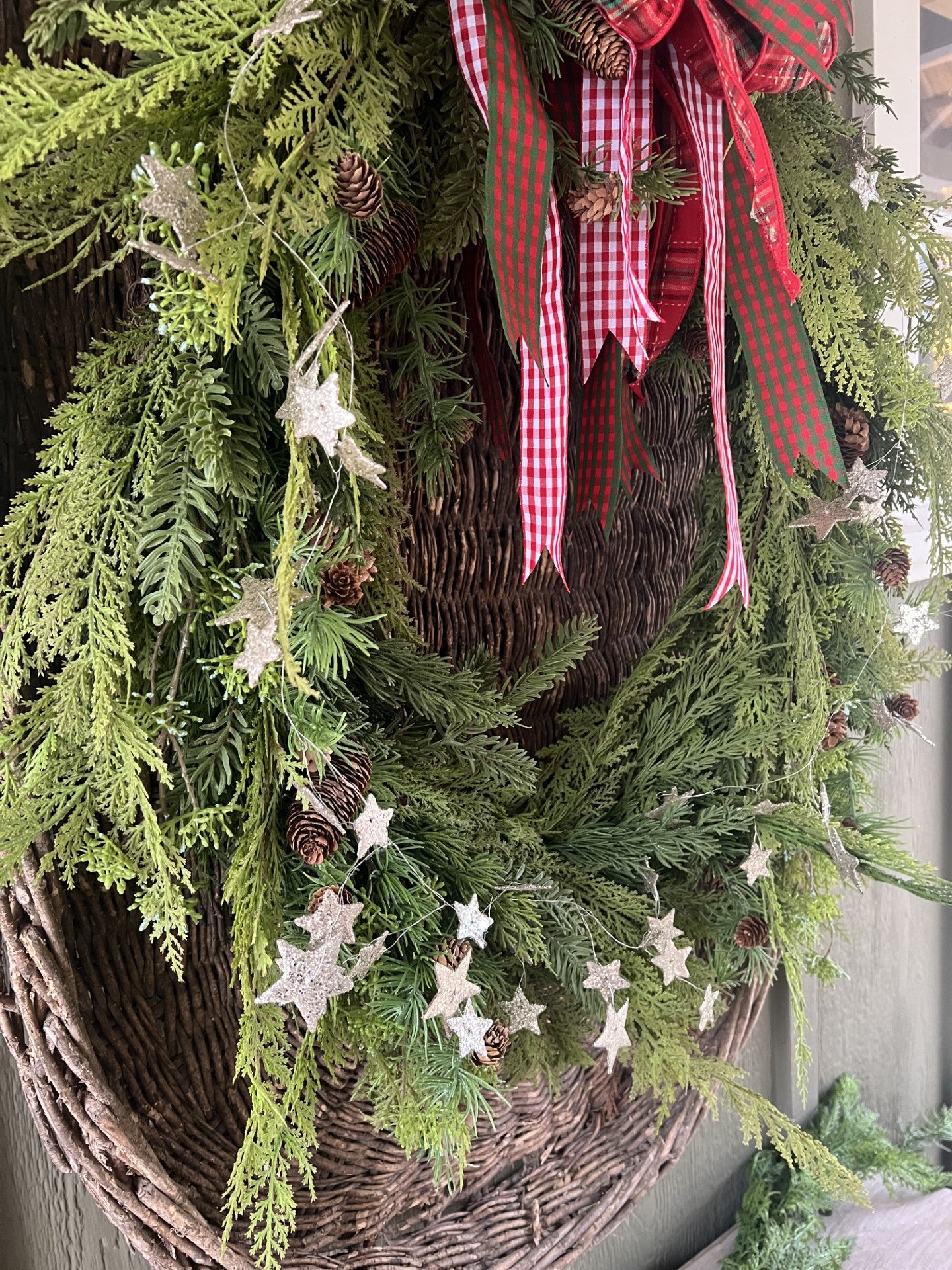 sparkly star garland