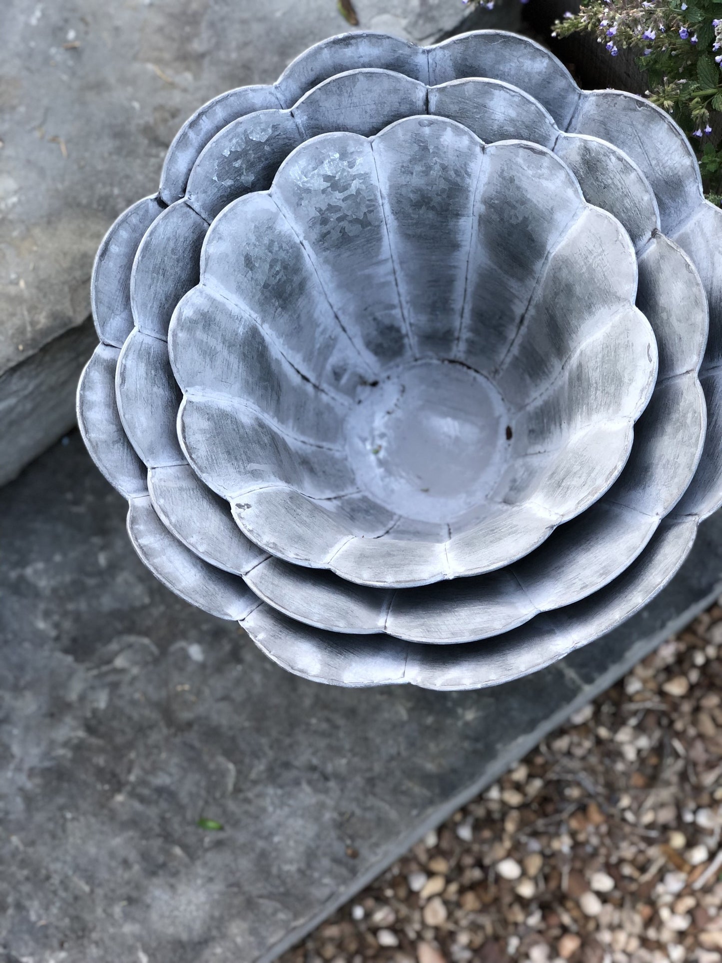 tulip set of 3 metal planters