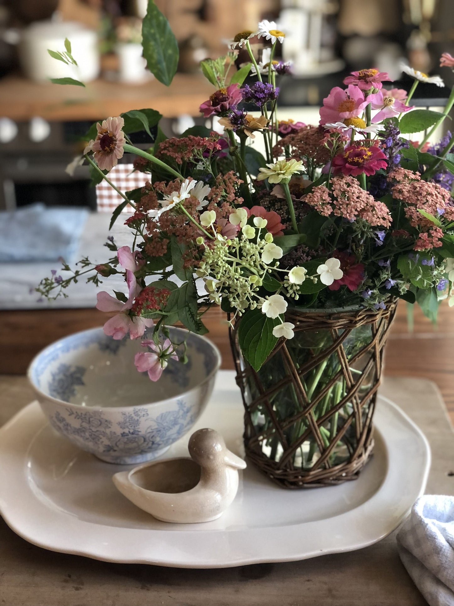 gorgeous willow vase