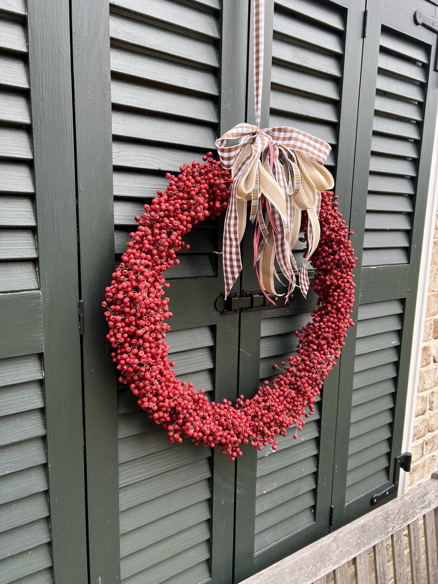 beautiful wooden berry wreath